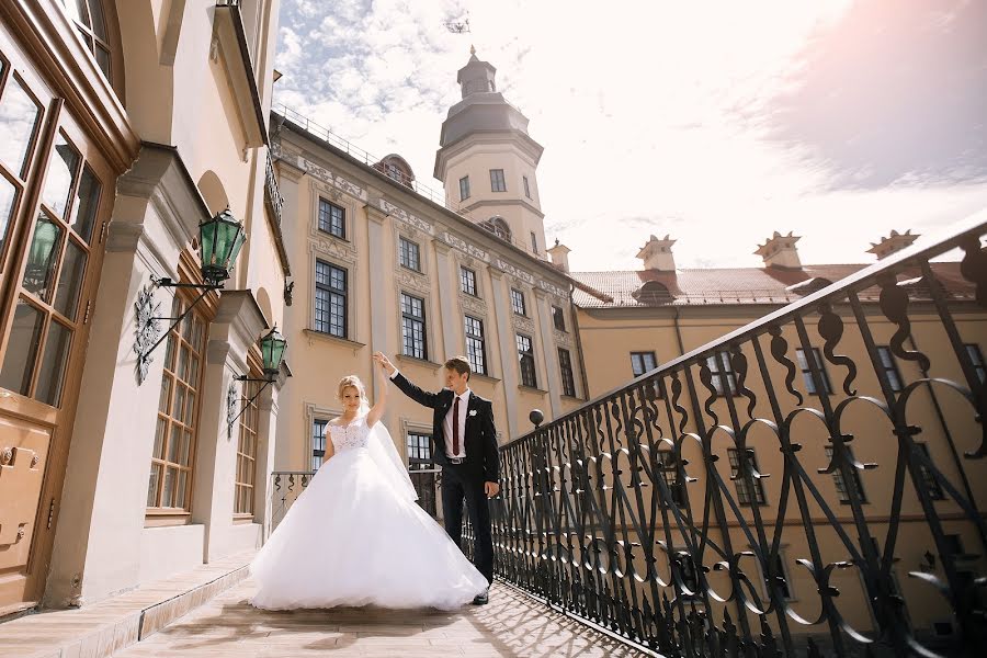 Fotógrafo de casamento Vadim Kovsh (vadzim). Foto de 16 de fevereiro 2019