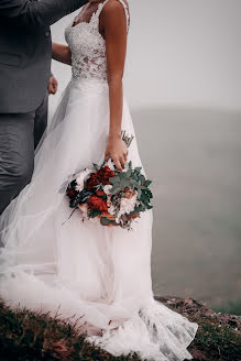 Fotógrafo de casamento Olya Papaskiri (soulemkha). Foto de 11 de junho 2018