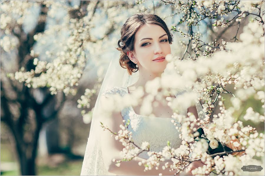 Wedding photographer Evgeniy Khoptinskiy (jujikk). Photo of 28 April 2015