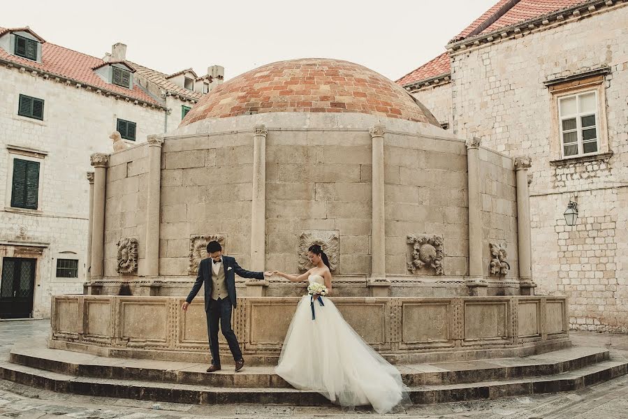 Fotógrafo de bodas Nina Anic (ninaanic). Foto del 10 de junio 2020