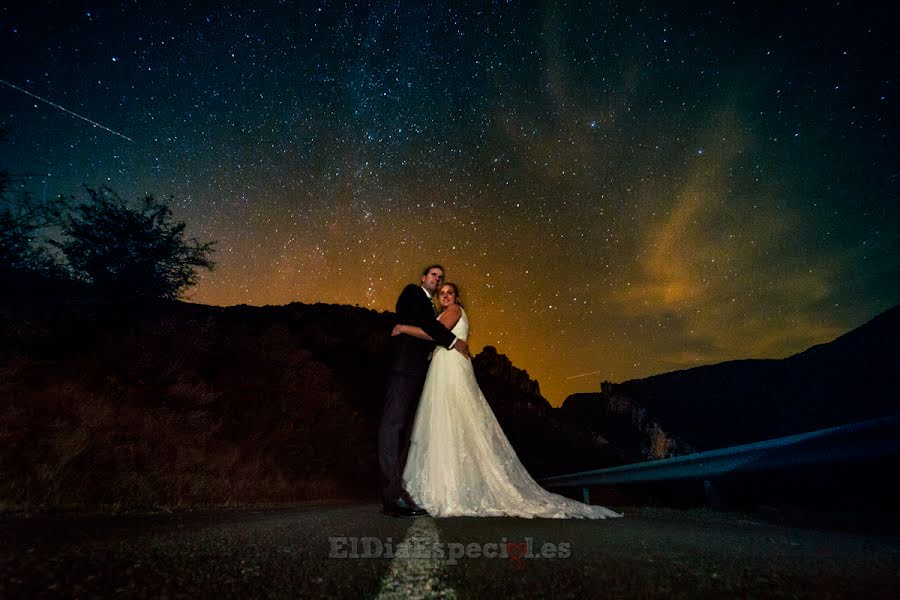 Fotografo di matrimoni Paolo Sapio (giornospeciale). Foto del 22 ottobre 2016