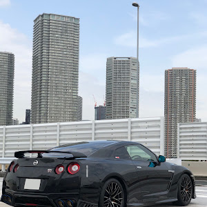 NISSAN GT-R R35