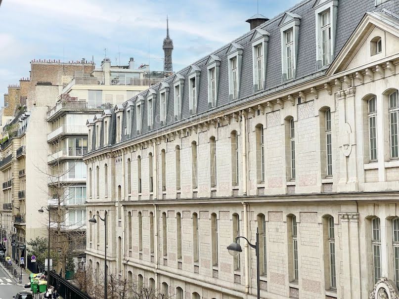 Vente appartement 6 pièces 155.46 m² à Paris 16ème (75016), 1 975 000 €