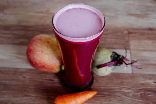 Apple Beetroot And Carrot Juice