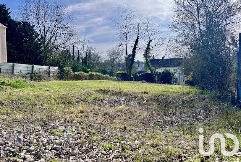  Vente Terrain à bâtir - 820m² à Villecresnes (94440) 