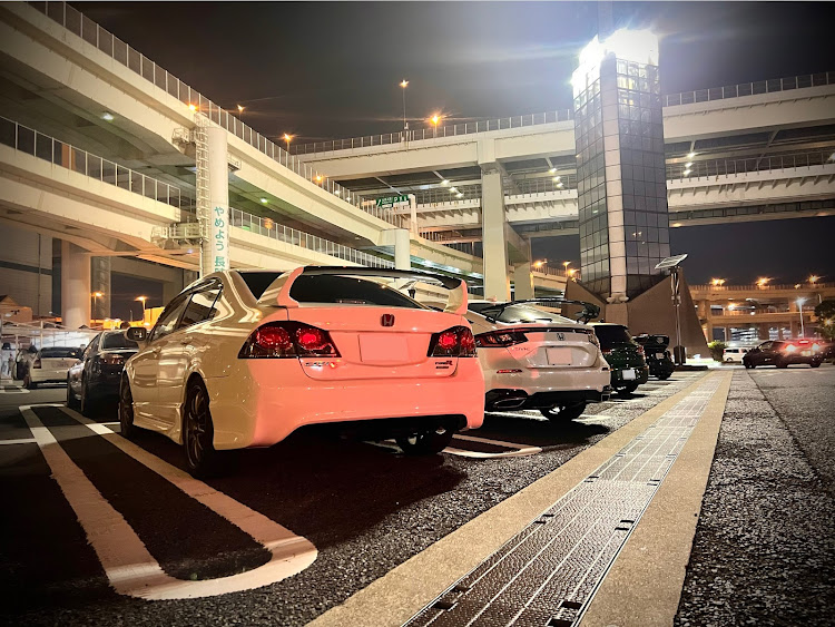 シビックタイプRの暑い、、暑いぞおおお！！・夜ショット・夜・コラボ・コラボお誘いお待ちしておりますに関するカスタム事例の投稿画像2枚目