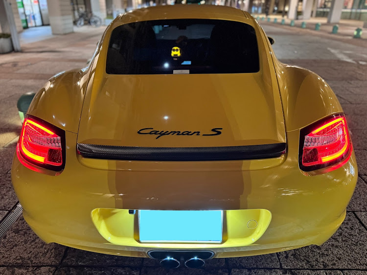 987ケイマンSのポルシェ・ケイマンS・987ケイマンS・黄色ポルシェに関するカスタム事例の投稿画像2枚目