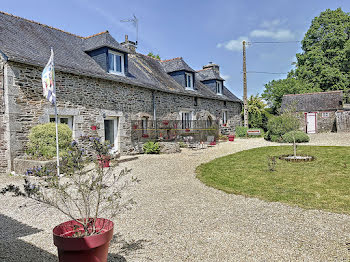 maison à Sainte-Tréphine (22)