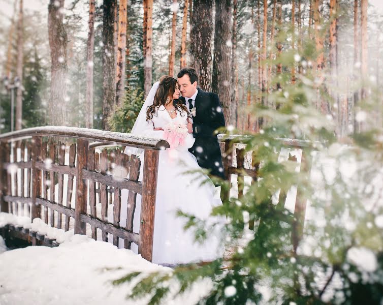 Fotografo di matrimoni Konstantin Koekin (koyokin). Foto del 16 gennaio 2019