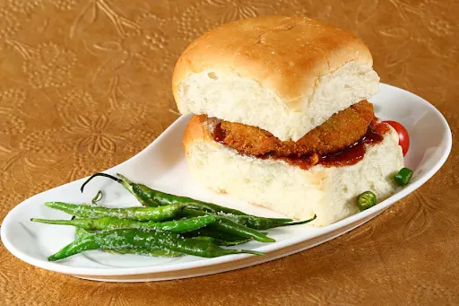 Chatpata Vada Pav