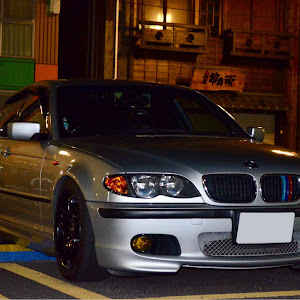 318i Mスポーツ