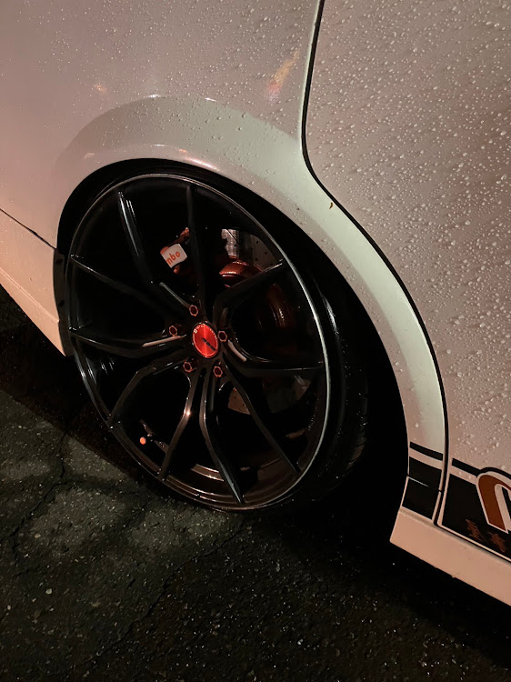 ステップワゴンのいつもイイね＆コメントありがとうございます😆・#ルーフラッピング・レカロシート・日本ツラ百選に関するカスタム事例の投稿画像5枚目
