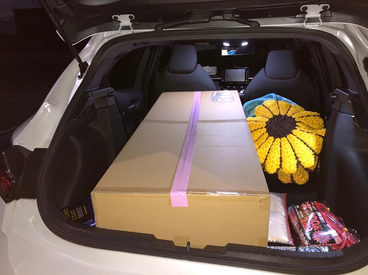 カローラスポーツのいつもイイネ&コメントありがとうございます🙇‍♂️・いいもの買った・いいもの貰えた・進化まであと少しに関するカスタム事例の投稿画像5枚目