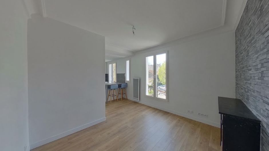 Location  appartement 1 pièce 24.08 m² à Enghien-les-Bains (95880), 850 €