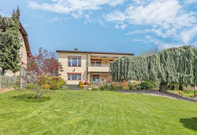 House with garden and terrace 4