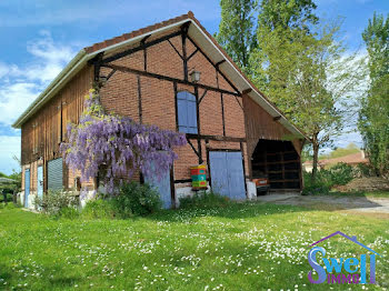 maison à Saint-Julien-en-Born (40)