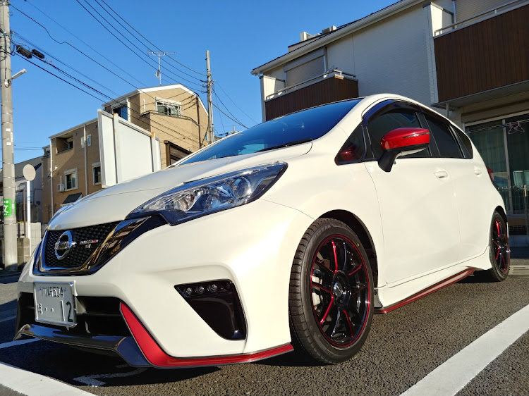 ノートの12ヶ月点検・ディーラー代車に関するカスタム事例の投稿画像2枚目