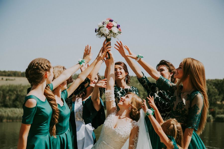 Fotógrafo de bodas Elena Yarem (elenayarem24). Foto del 16 de noviembre 2017