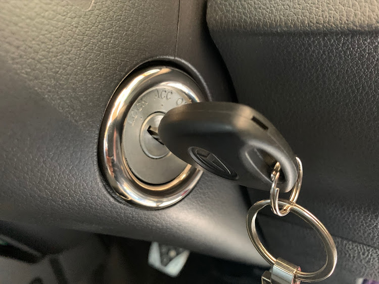 マークXのハイゼットトラック s510pに関するカスタム事例の投稿画像1枚目