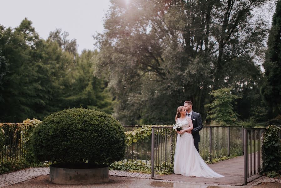 Fotógrafo de casamento Yulia Knieper (lisa). Foto de 17 de setembro 2020