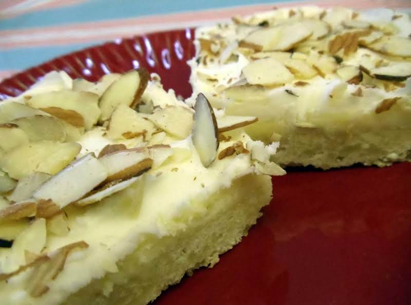 Creamy Almond Bars