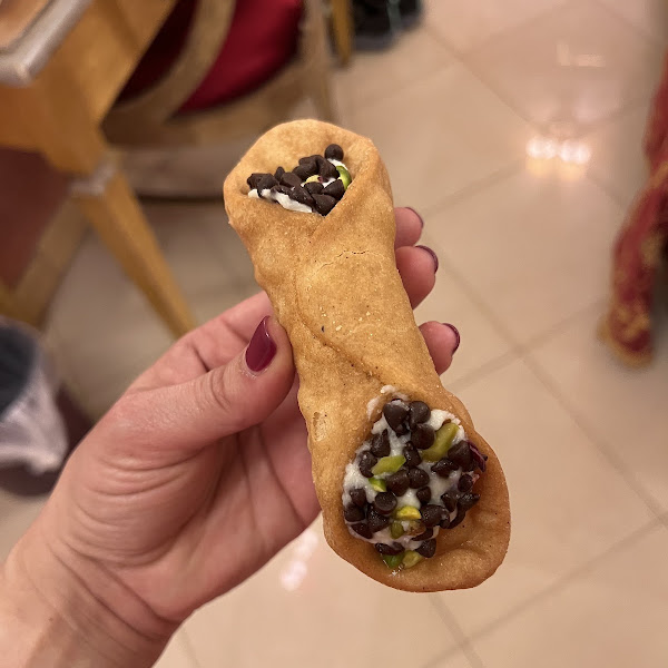 Chocolate and Pistachio cannoli