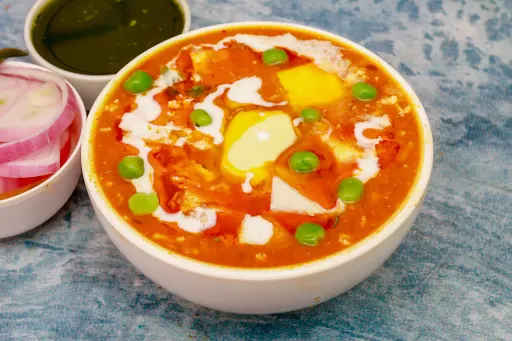 Matar Paneer