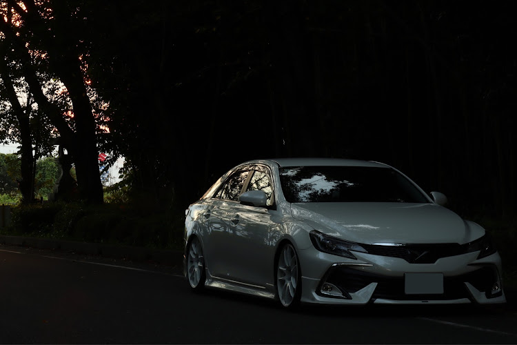 マークXの納車されて一番最初のカスタムに関するカスタム事例の投稿画像1枚目