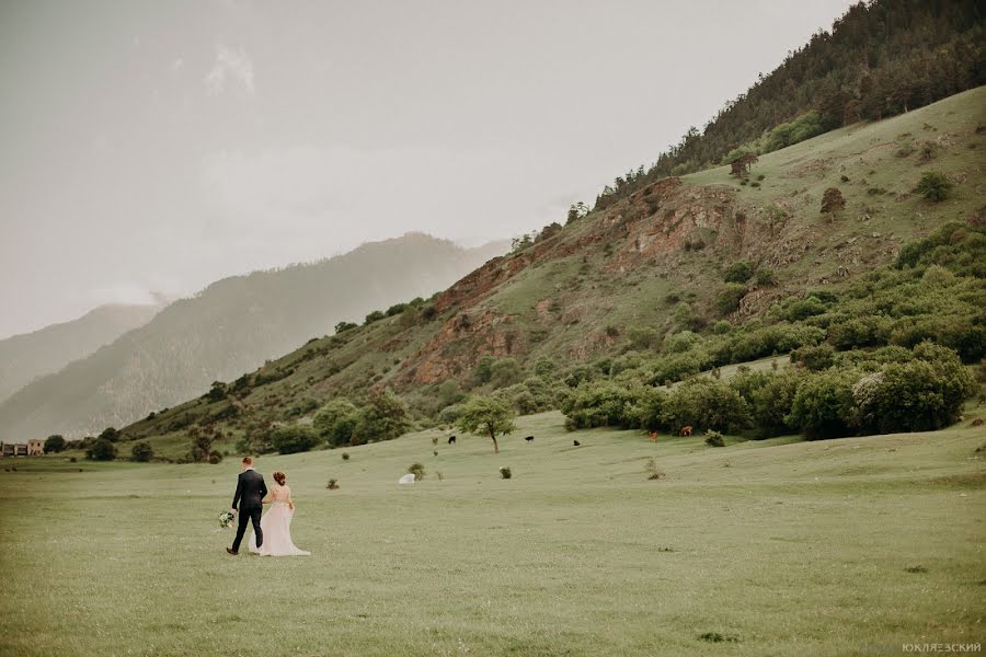 Wedding photographer Roman Yuklyaevskiy (yuklyaevsky). Photo of 28 November 2017