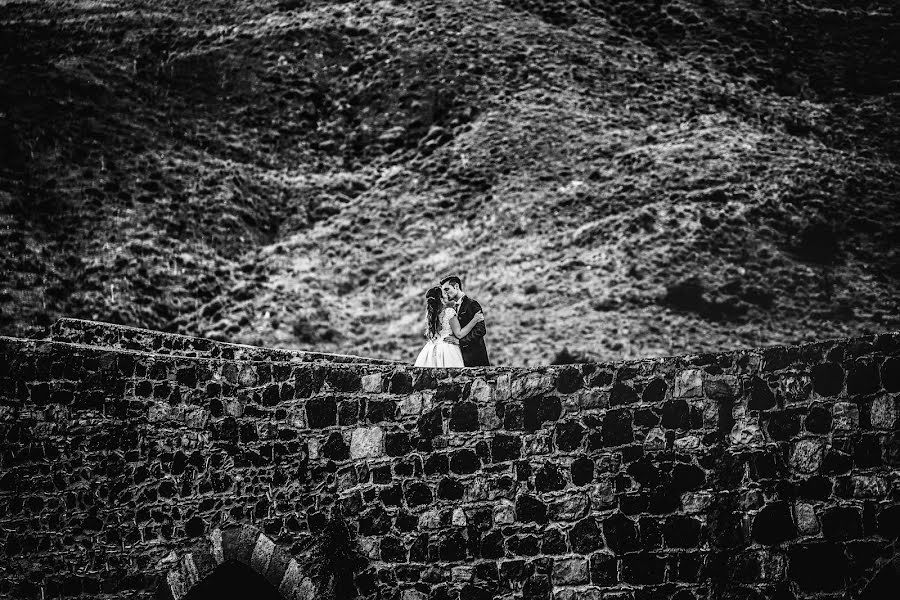 Fotografo di matrimoni Dino Sidoti (dinosidoti). Foto del 27 gennaio 2019