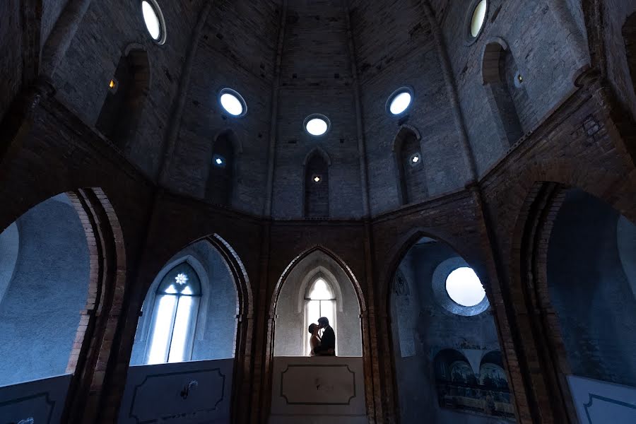 Fotografo di matrimoni Luca Campanelli (lucalaura). Foto del 15 ottobre 2019