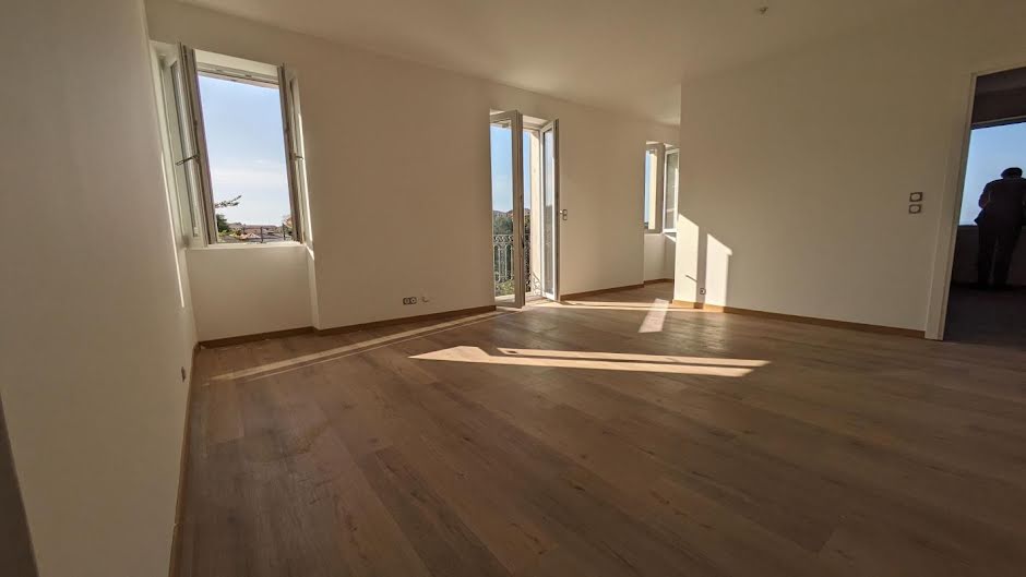 Location  appartement 2 pièces 39 m² à Colomars (06670), 915 €