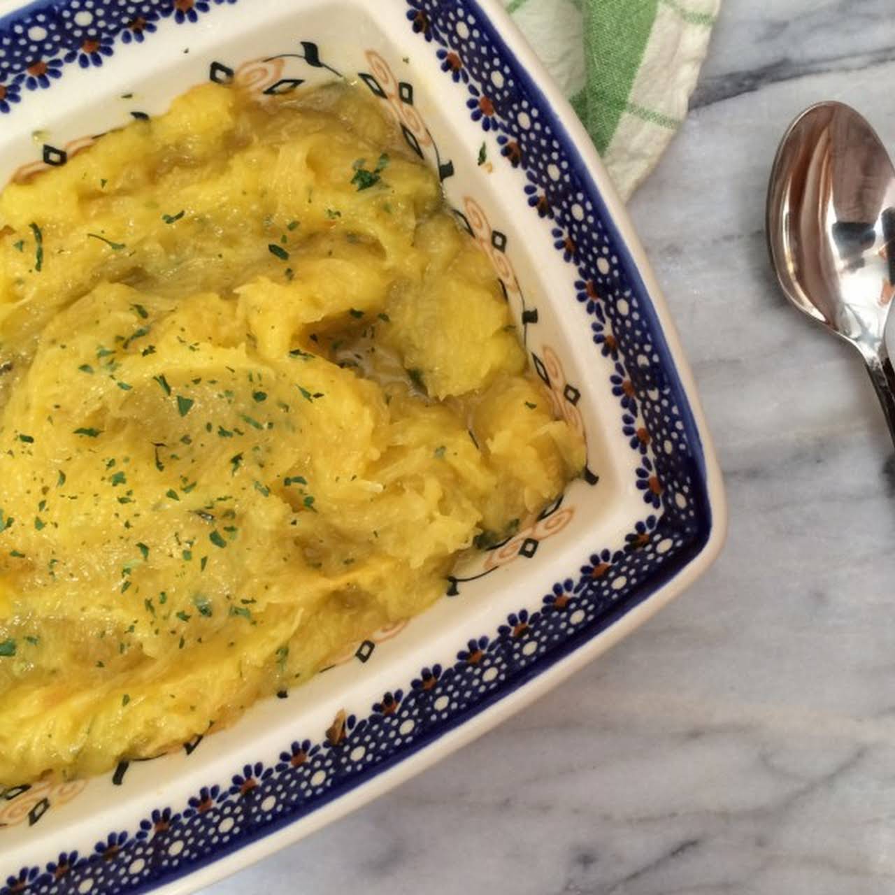 Vegan Keto Spaghetti Squash (Happy Thanksgiving!)