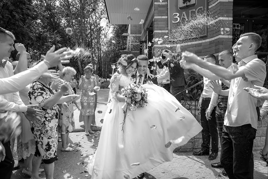 Wedding photographer Ekaterina Brazhnova (brazhnova). Photo of 14 August 2018