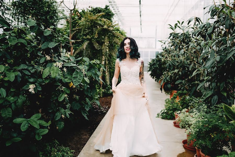 Fotógrafo de casamento Diana Bondars (dianats). Foto de 2 de junho 2017