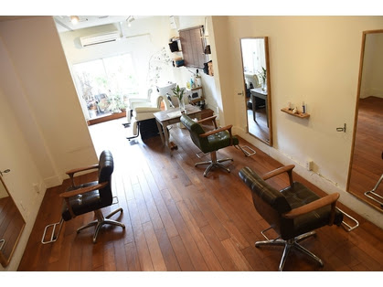 slowcafe + hairsalon 8639