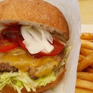 THEFREEN BURGER 樂檸漢堡