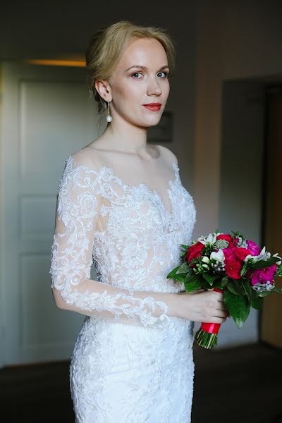 Bröllopsfotograf Sveta Obolenskaya (svetavesna). Foto av 2 oktober 2018