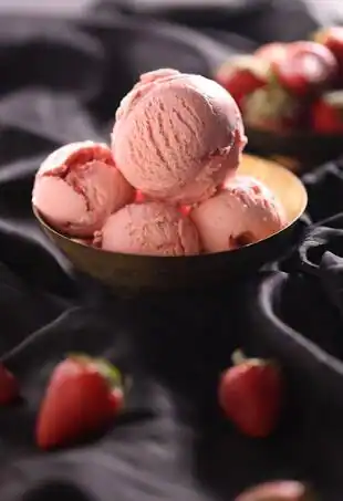 Strawberry Fruit Ice Cream