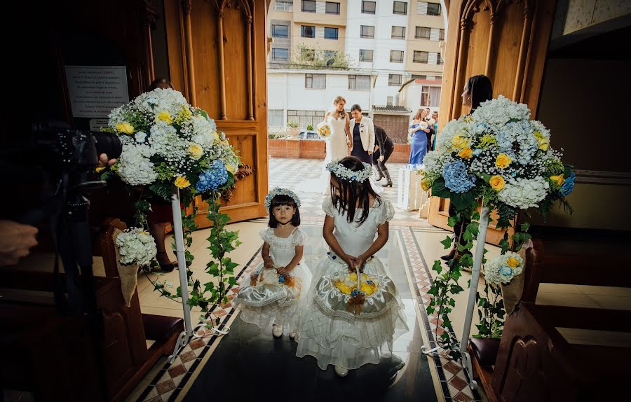 Fotógrafo de casamento Leonel Morales (leonelmorales). Foto de 30 de janeiro 2018