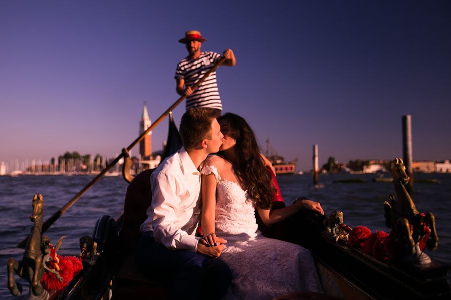 Fotógrafo de bodas Taya Kopeykina (tvkopeikina). Foto del 12 de agosto 2016