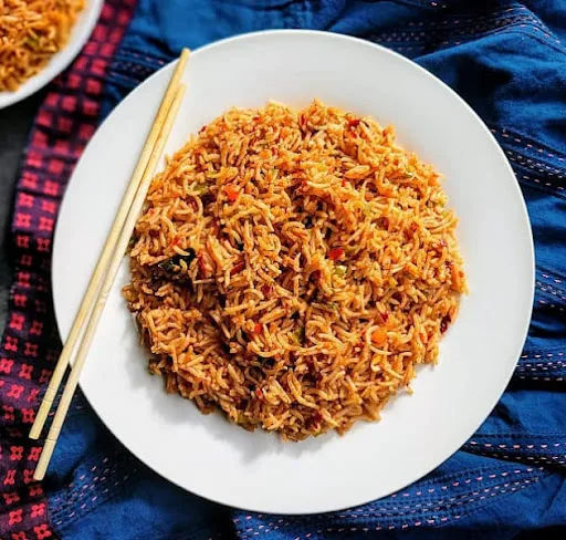 Veg Schezwan Fried Rice [Serve 1]