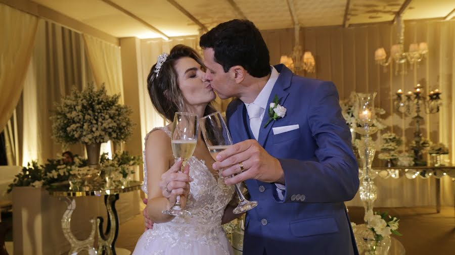 Fotógrafo de casamento Stefanio Deroide (stefanioderoide). Foto de 19 de janeiro 2023