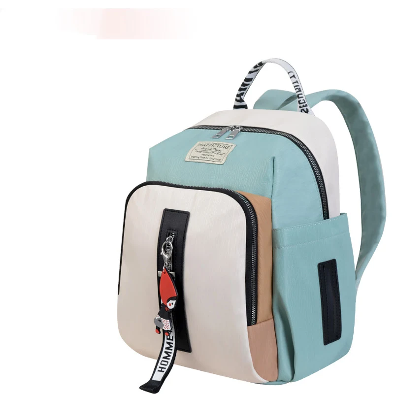 Mochila de moda leve e multifuncional para mamães, perfeita para transportar tudo do bebê com estilo, conforto e praticidade.