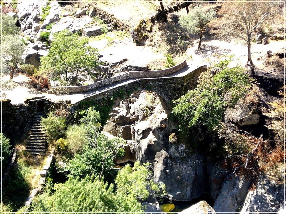 Devil's bridge, as pontes do diabo na Europa