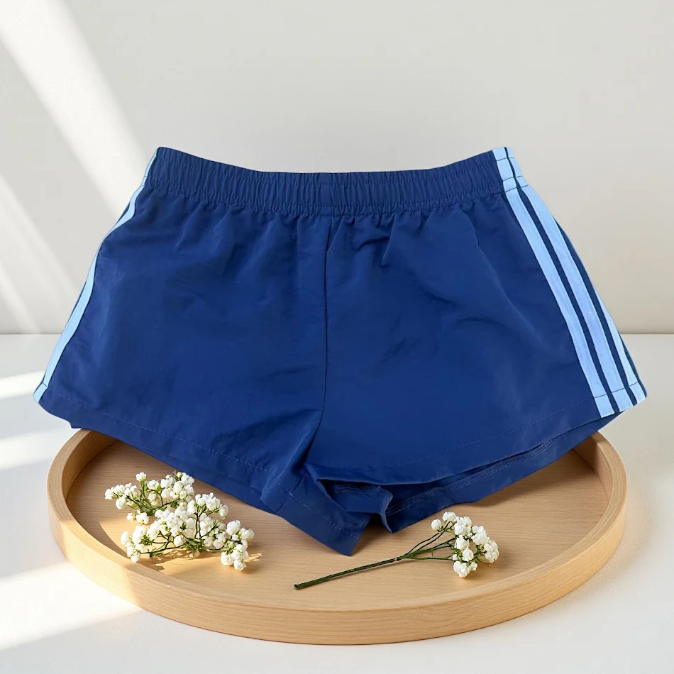 Herrenmode Casual Sport Hot Pants High Waist für optimalen Tragekomfort. Bequeme Shorts für Sport und Freizeit. Hoher Bund für eine tolle Figur.