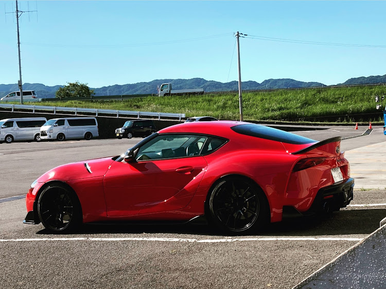 スープラのGR SUPRA・GRスープラ・A90スープラ・GAZOO RACING・ミーティングに関するカスタム事例の投稿画像1枚目