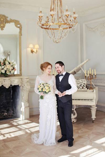 Wedding photographer Ekaterina Buneeva (ekaterinabuneeva). Photo of 11 May 2018