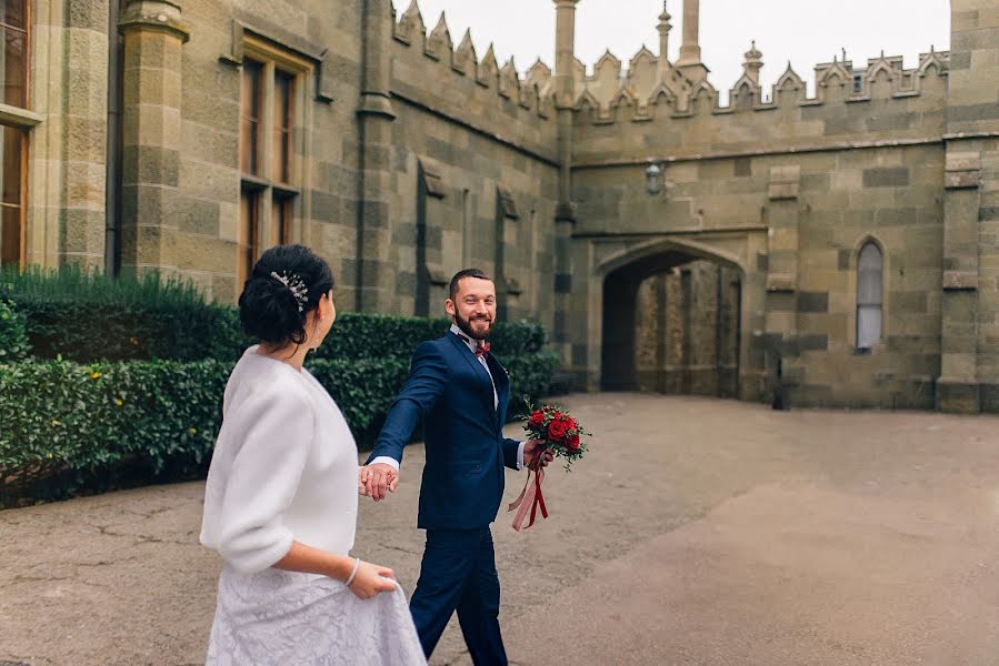 Fotógrafo de casamento Irina Balaevskaya (balaievskaya). Foto de 14 de março 2018