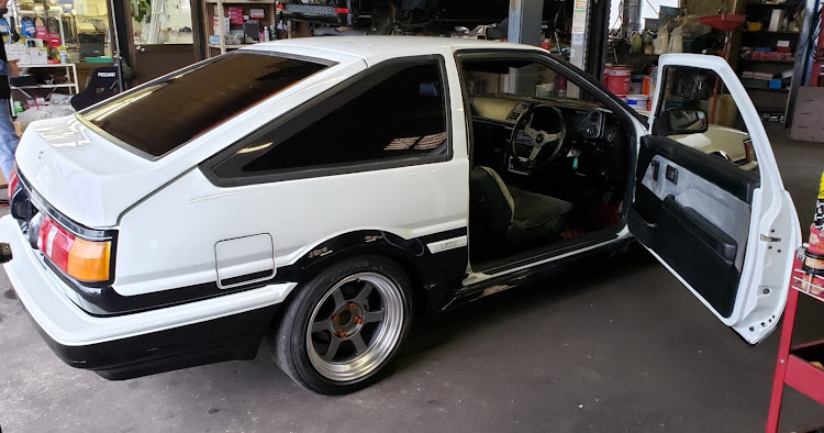 スプリンタートレノのAE86に関するカスタム事例の投稿画像3枚目